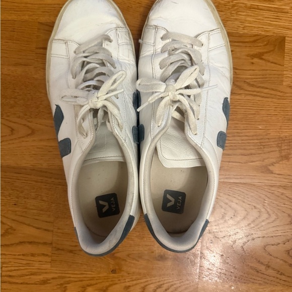 Veja White and Blue Men's Sneakers - Picture 5 of 12